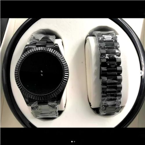 Modern wrist watch store