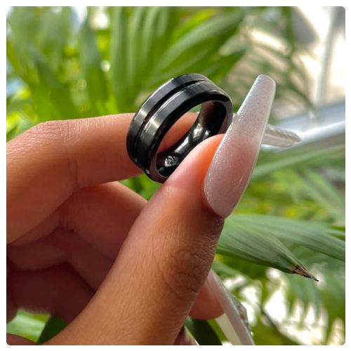 Stainless steel ring, black oval