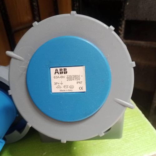 ABB 63A 3PIN INDUSTRIAL PLUG & SOCKET 2P*E 250V 50/60Hz IP67 - image 4