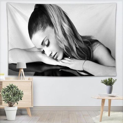 Ariana grande wall tapestry 2025