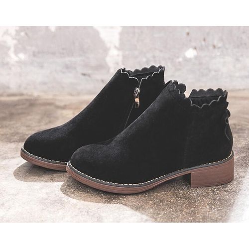 Mug Womens Low Stacked Heel Ankle Boots Block Heel Microsuede Round Toe  Booties