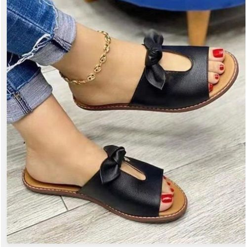 Trendy ladies hotsell slippers