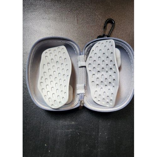 product_image_name-Generic- Silicone Gym Grips - Anti-Slip Weight Lifting & Pull-Up Hand Grips for Gym Training (Unisex)-1