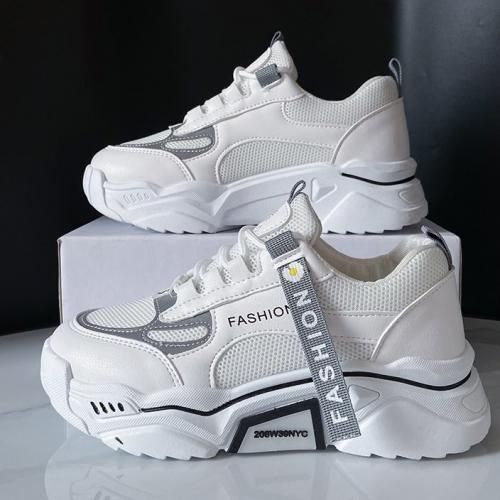 Stylish and Trendy breathable sneakers women 