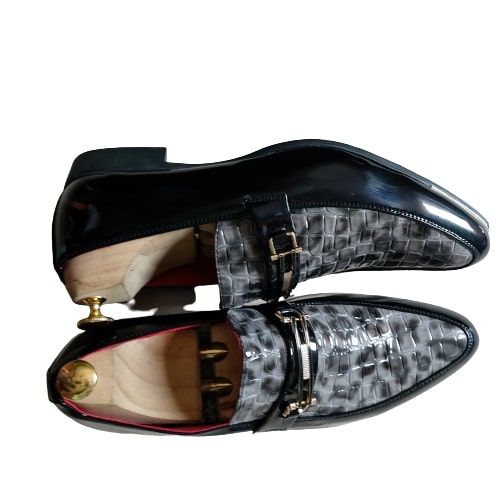 Leather less shoes store