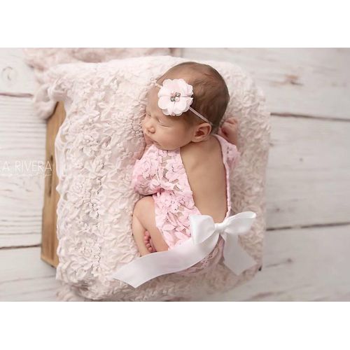 Generic Girl Piece Baby Props Hair Newborn Clothing Photo Growth Silk Two  Dress Souvenirs Set Tie Lace Band + Bow Photography | Jumia Nigeria