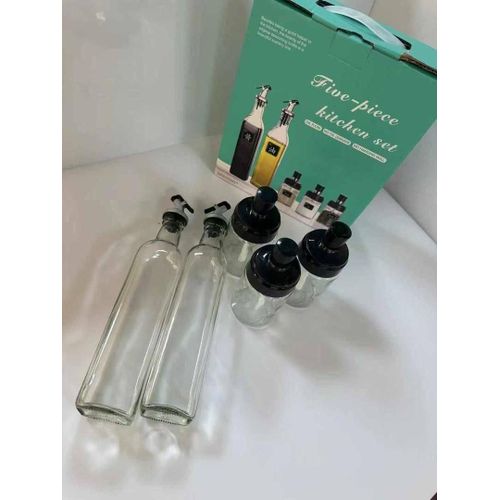 Generic Oil and Spice bottles