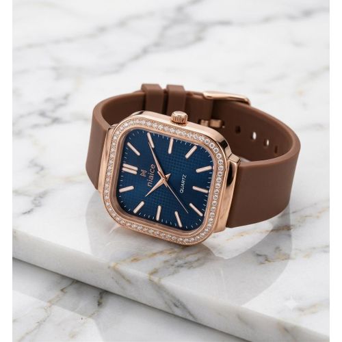 Fashion Sleek Ladies Silicone Quartz Wristwatch - Silicon Strap, - image 3