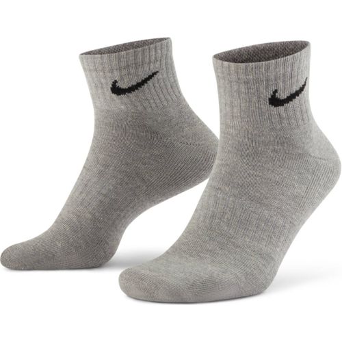 product_image_name-Nike-Everyday Cushioned Ankle Socks (3 Pairs)-1