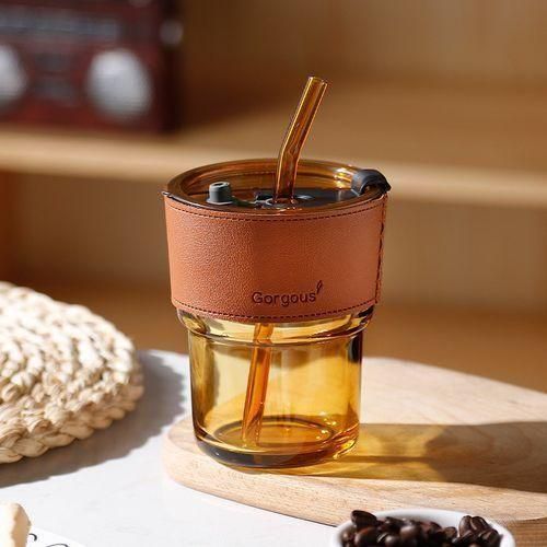Generic Beautiful Glass cup with straw