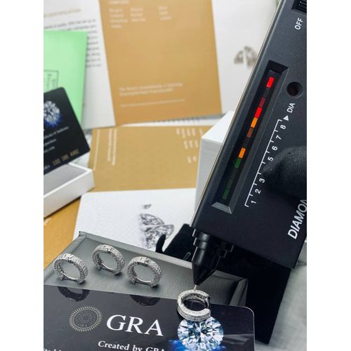 product_image_name-Fashion-Classic VVS Diamond Test Passed Moissanite Earring For Women Sterling Silver 925 Men's Earrings-1