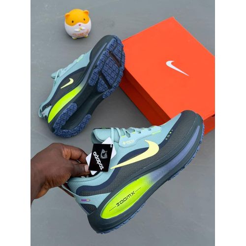 Nikmacho Men’s Air Cushion Running Sneakers