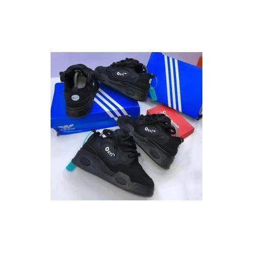 Fashion classy and comfortable black sneakers for men