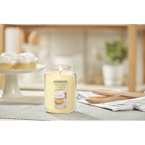 Yankee Candle Candle, Vanilla Cupcake - 1 candle, 22 oz