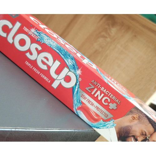 product_image_name-Closeup-Closeups antibacterial+zinc toothpaste 130g-1