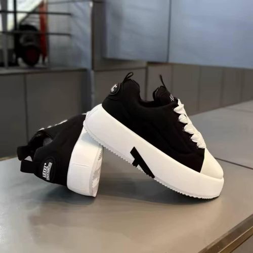 product_image_name-Fashion Shoes-Sleek Comfortable Canvas Casual Unisex Sports Sneakers Black And White-1