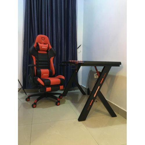 Generic Black,red gaming chair with gaming desk