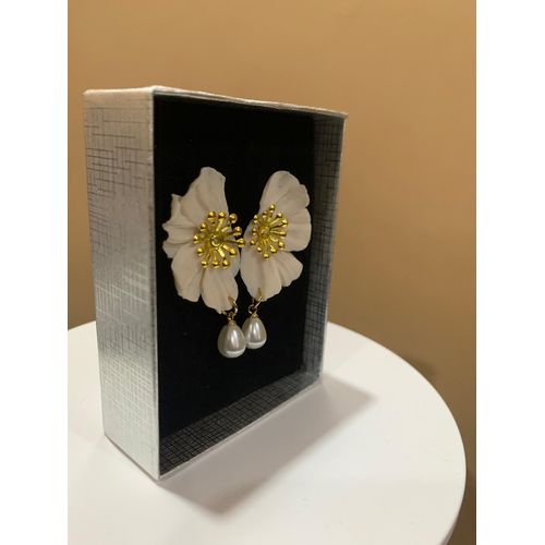 Vidana Half Floral Bridal Polymer Clay Earring - image 3