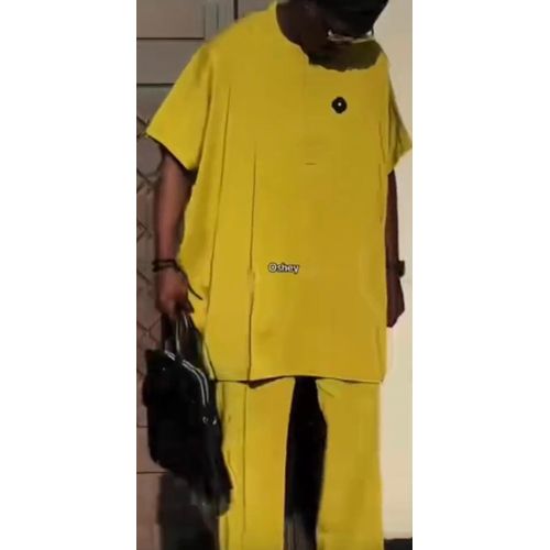 DesubClassic Men’s senator outfit