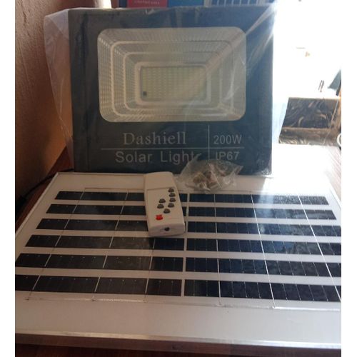 Generic 200w Quality Solar Flood Light For Indoor / Outdoor - image 2