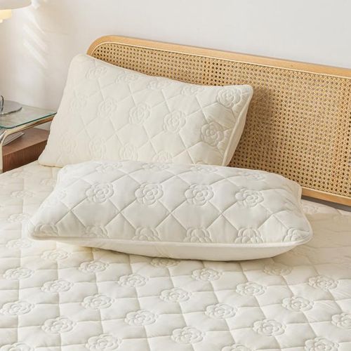 Sweat proof pillow case deals