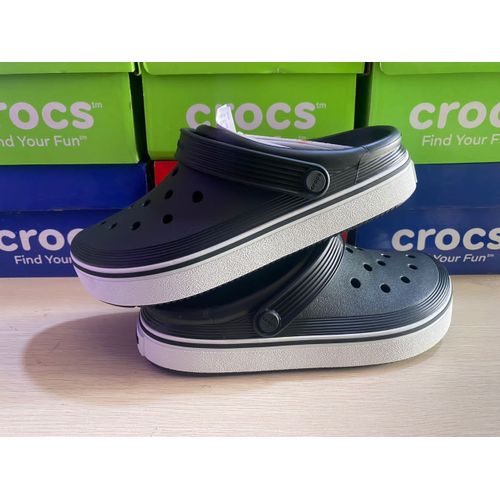 Crocs logo clearance motion