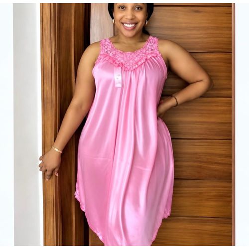 Fashion sleeveless nightgown