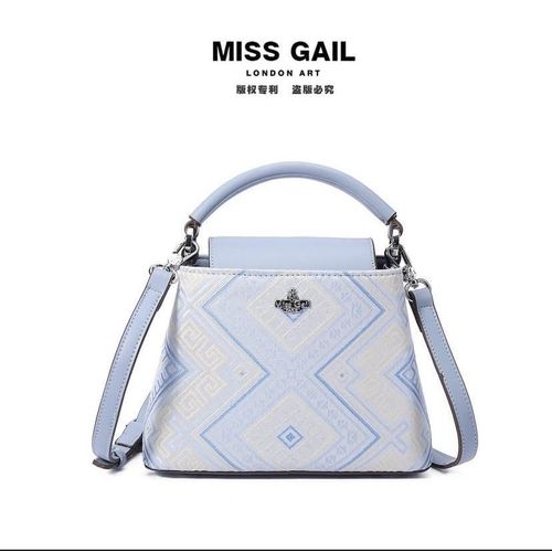 product_image_name-Fashion Collection-Ladies Classy Handbag with Shoulder Strap – Fully Boxed-1