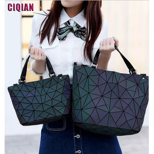 Buy Geometric Luminous Purses and Handbags for Women Holographic Reflective  Bag Wallet Clutch Set Online at Lowest Price Ever in India | Check Reviews  & Ratings - Shop The World