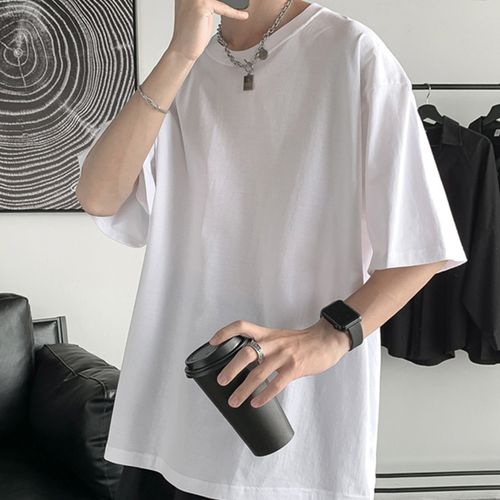 white baggy top