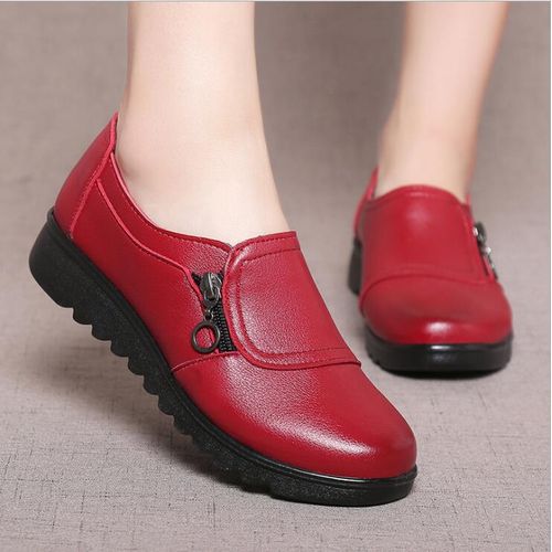 Women's side cut out flats store