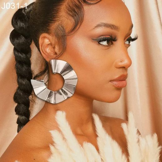 Jewelry Fashion Sexy exaggerated oversized hoop earrings