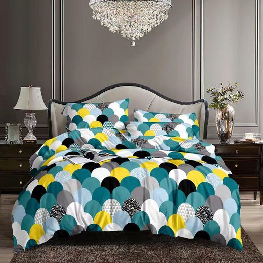 Duvet/ Bedsheet with four pillowcases 6by6