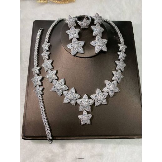 Zirconia Dubai Diamond  Sparkling Silver Jewelry Necklace/Bracelet/Ring & Ear Ring Sets