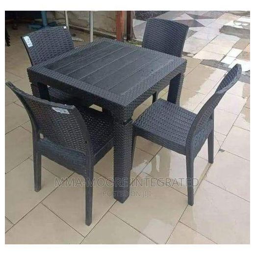 Restruant High Quality  Malibu Table And 4chairs