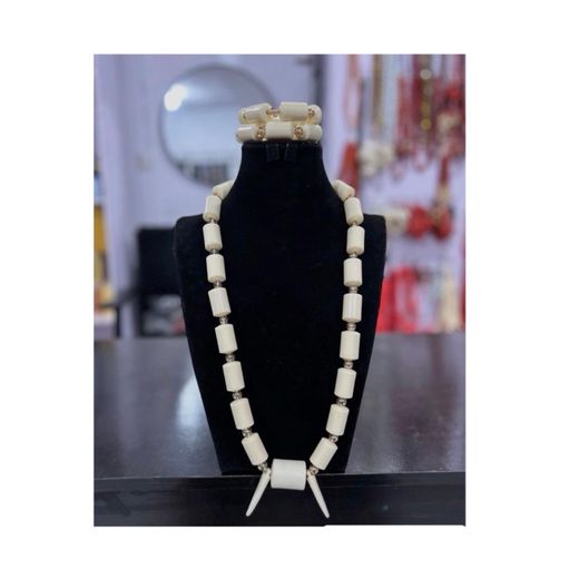 4PCS Men Traditional Royal White Beads Necklace + Bracelet Set  Necklace African Coral Beads for Men Cultural Jewelry Wedding & Festival Accessories Stylish Tribal Beads for Men