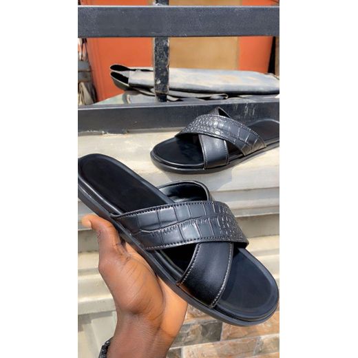 Men's Croc Print Criss Cross Slippers 