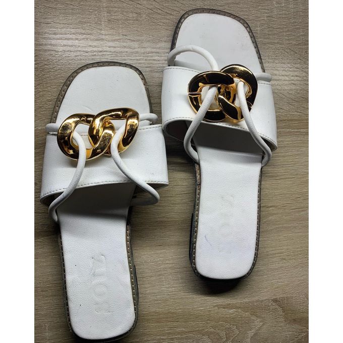 product_image_name-Fashion-White Flat Slippers-1