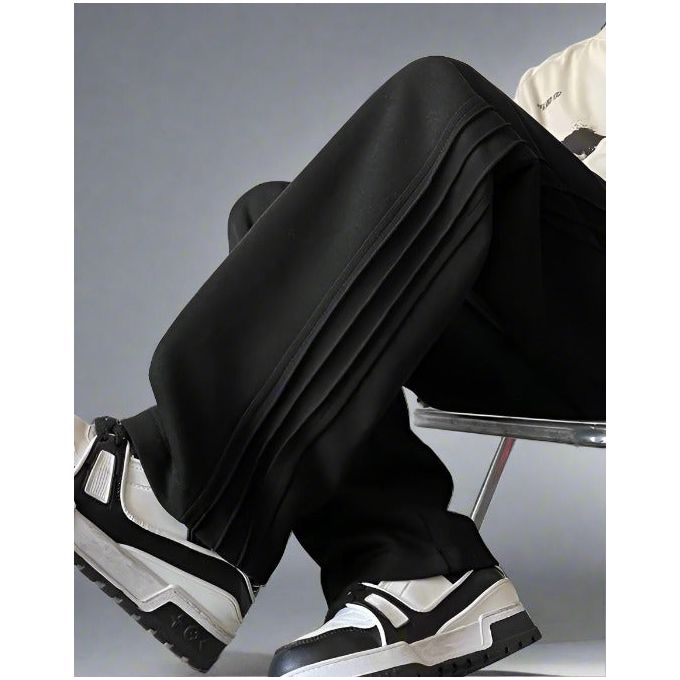 Dat Plitted Baggy Designer Joggers Black - Image 3