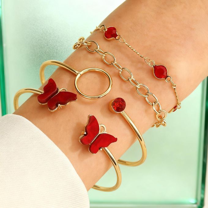 French-style sweet red butterfly jewelry set. Vintage red heart bracelet, delicate and luxurious accessories for a girly feel.