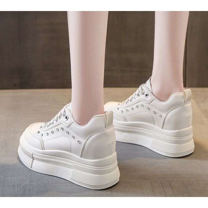White sneakers on jumia hotsell