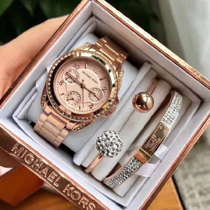 Michael Kors Rose Gold Ladies Watch Offer  Wowcher