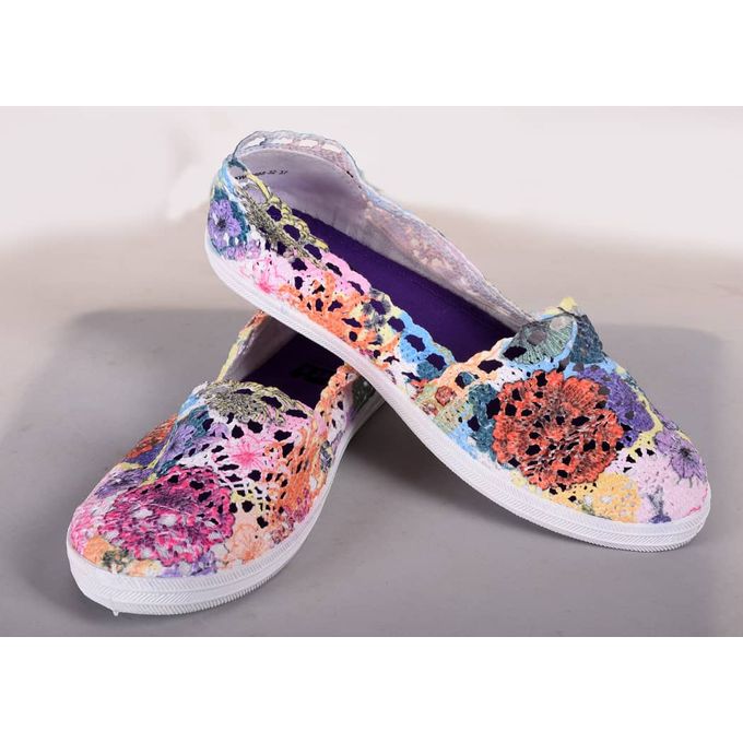 female flat shoes on jumia