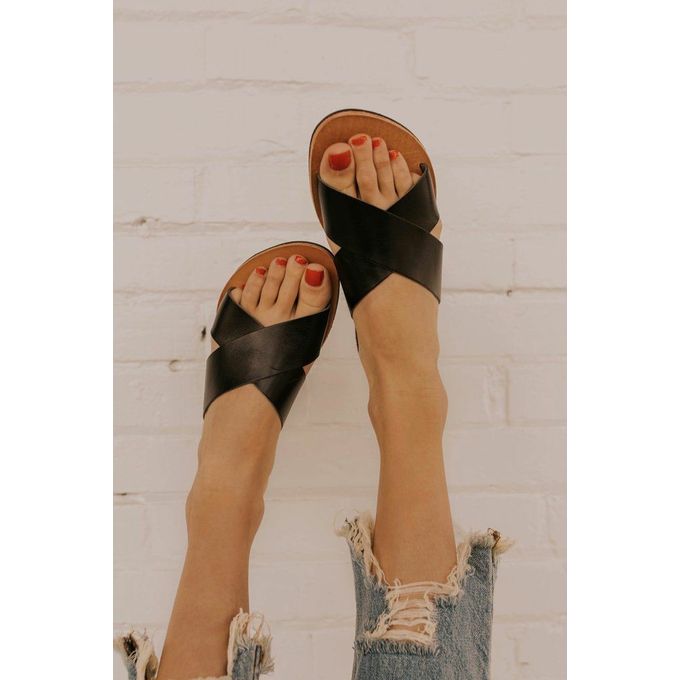 female palm slippers on jumia