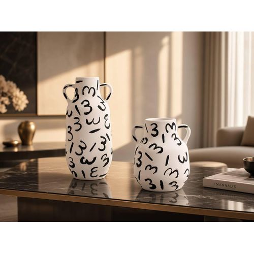 Minimalist Ceramic Decorative Table Vases 1PC