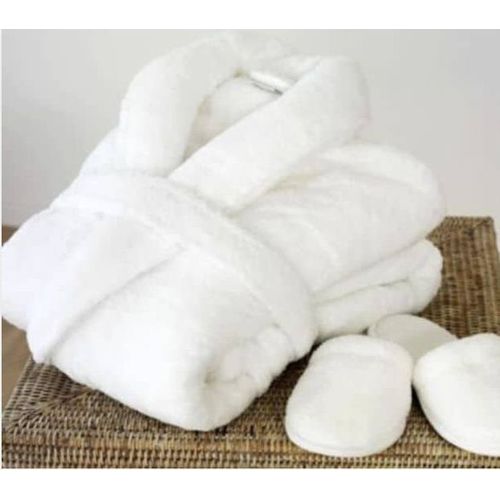 White Bathrope With Footwear