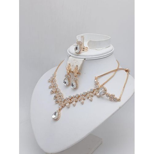 Premium Ladies 4-in-1 Jewelry Collection: Exotic Iced-Out Zirconia & Super Bling Diamond Edition